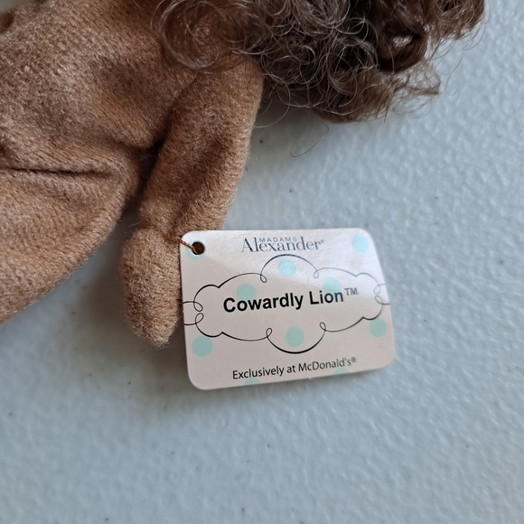 Madame Alexander Wizard of Oz Lion dolls - Picture 3 of 5